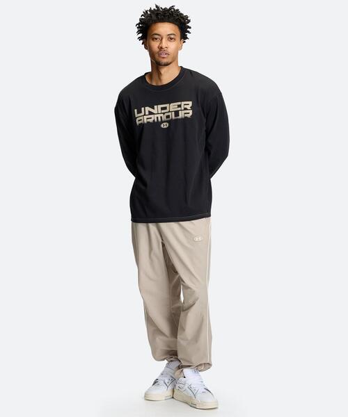UNDER ARMOUR（アンダーアーマー）の「UAヘビーウエイト オーバーサイズド ロングスリーブ Tシャツ（ライフスタイル/メンズ）（Tシャツ/カットソー・メンズ・ブラック系・XL/M/3XL/2XL/L/S）」の3枚目の写真