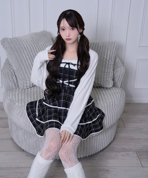 Honey Cinnamon(ハニーシナモン)の「タックワンピースセット(ワンピース・レディース・ブラック/グレー・FREE)」の3枚目の写真