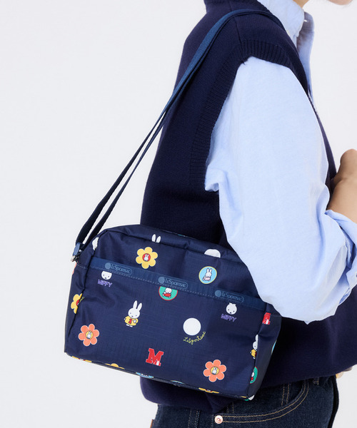 Miffy（ ミッフィー）の「【LeSportsac×Miffy】DANIELLA CROSSBODY ミッフィーネイビーポルカドット（ショルダーバッグ・レディース・ブルー・FREE）」の2枚目の写真