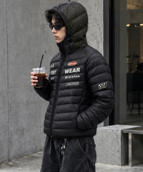 ARTISTWEAR（アーティストウェア）の「シグネチャー ライトダウンジャケット（ダウンジャケット/コート・レディース・ブラック・SMALL/MEDIUM/LARGE/X-LARGE/XX-LARGE/XXXX-LARGE）」の5枚目の写真