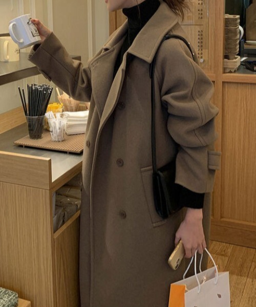 FAVORITO(ファヴォリート)の「スタンドカラーダブルブレストメルトンジャケット(その他アウター・レディース・ライトブラウン/ダークグレー・F)」の5枚目の写真