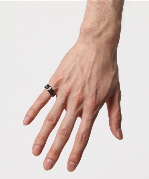 チャイハネ(チャイハネ)の「【チャイハネ】チェーンMEN'Sリング(リング・メンズ・シルバー/ブラック・FREE)」の4枚目の写真