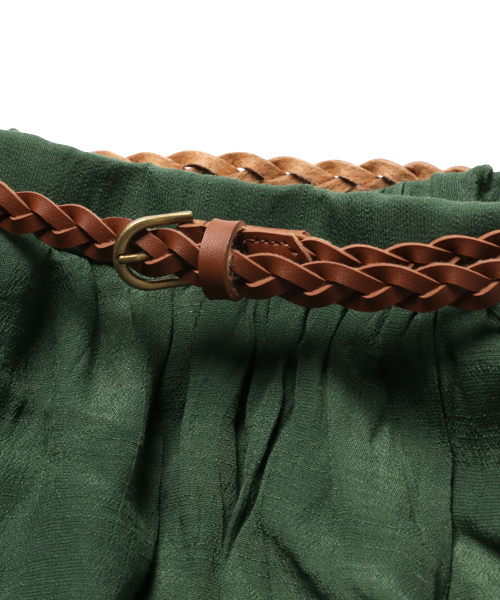 ikka（イッカ）の「ベルト付きギャザーロングスカート（スカート・キッズ・オリーブ/ベージュ・130cm/140cm/150cm/120cm）」の4枚目の写真