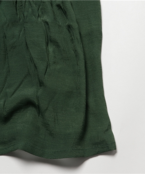 ikka（イッカ）の「ベルト付きギャザーロングスカート（スカート・キッズ・オリーブ/ベージュ・130cm/140cm/150cm/120cm）」の5枚目の写真