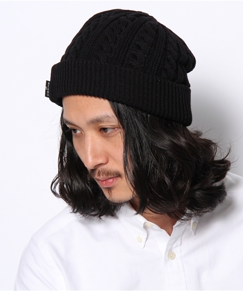BEAMS（ビームス）の「○BEAMS / 4WAY ケーブル ニットキャップ（ニットキャップ/ビーニー・メンズ・チャコールグレー/ブラック/レッド/イエロー/ブルー/ネイビー・ONE SIZE）」の2枚目の写真