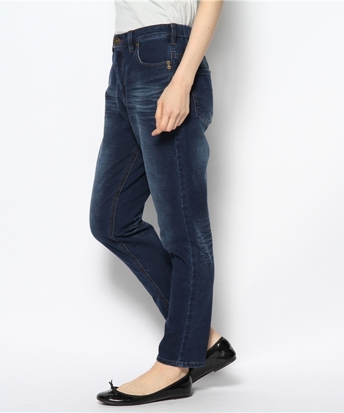 BEAMS LIGHTS Women's（ビームスライツ ウィメンズ）の「BEAMS LIGHTS / デニム風スウェットパンツ（その他パンツ・レディース・ブルー系その他/インディゴブルー・36/38/40）」の3枚目の写真