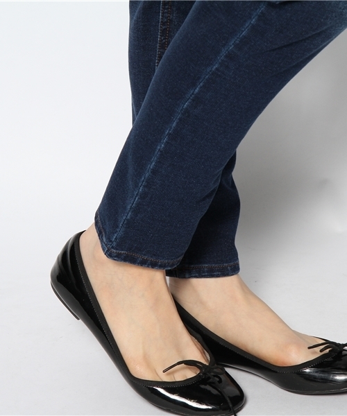 BEAMS LIGHTS Women's（ビームスライツ ウィメンズ）の「BEAMS LIGHTS / デニム風スウェットパンツ（その他パンツ・レディース・ブルー系その他/インディゴブルー・36/38/40）」の8枚目の写真