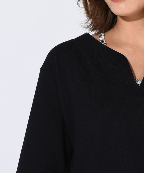 LIPSTAR(リップスター)の「スラッシュネックチュニックカットソー(Tシャツ/カットソー・レディース・オフホワイト/ブラック/ピンク/イエロー・M)」の5枚目の写真