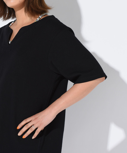 LIPSTAR(リップスター)の「スラッシュネックチュニックカットソー(Tシャツ/カットソー・レディース・オフホワイト/ブラック/ピンク/イエロー・M)」の14枚目の写真