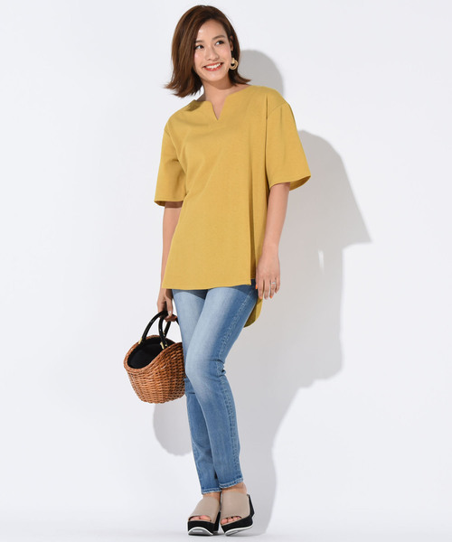 LIPSTAR(リップスター)の「スラッシュネックチュニックカットソー(Tシャツ/カットソー・レディース・オフホワイト/ブラック/ピンク/イエロー・M)」の9枚目の写真