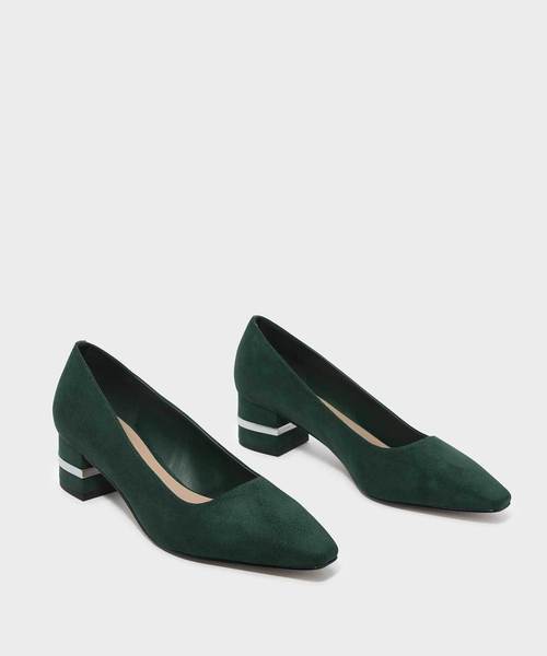 CHARLES & KEITH（チャールズ & キース）の「メタリックアクセントヒールパンプス / METALLIC ACCENT HEEL PUMPS（パンプス・レディース・ブラック/グレー/ダークグリーン・22.5cm/23cm/23.5cm/24.5cm/25cm/25.5cm）」の6枚目の写真
