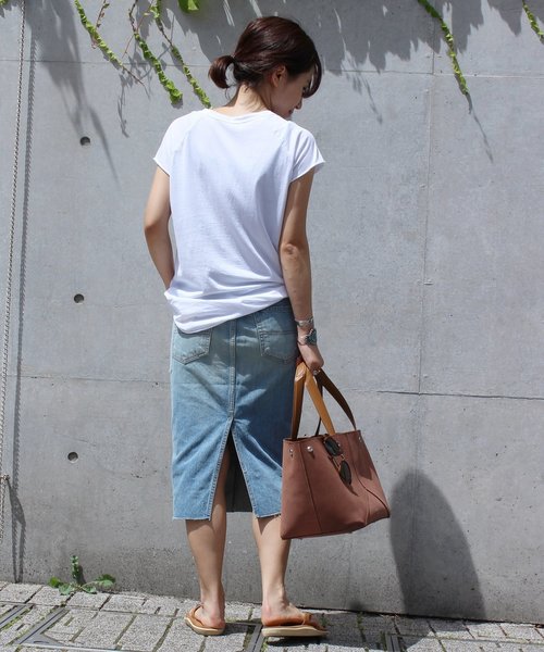 Deuxieme Classe（ドゥーズィエムクラス）の「ラグランTシャツ（T