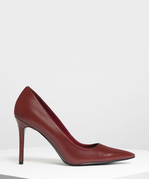 CHARLES & KEITH(チャールズ & キース)の「クラシックポインテッドパンプス / Classic Pointed Pumps(パンプス・レディース・ブラック/レッド・22.5cm/23cm/23.5cm/24.5cm/25cm/25.5cm)」の2枚目の写真
