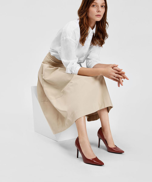 CHARLES & KEITH(チャールズ & キース)の「クラシックポインテッドパンプス / Classic Pointed Pumps(パンプス・レディース・ブラック/レッド・22.5cm/23cm/23.5cm/24.5cm/25cm/25.5cm)」の10枚目の写真