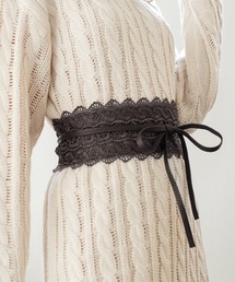 フェミニンな印象に。総レースサッシュベルト/550001