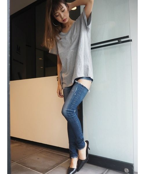 GYDA（ジェイダ）の「SIDE RIPPED スキニーデニムパンツ（デニムパンツ・レディース・ブラック/ブルー/ライトブルー・SMALL/MEDIUM/X-SMALL）」の16枚目の写真