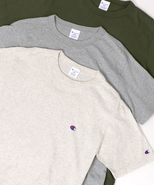 Champion(チャンピオン)の「Champion/チャンピオン ロゴワッペン ワンポイント刺繍 半袖Tシャツ(Tシャツ/カットソー・メンズ・レッド/ホワイト/ピンク/ブラック/ネイビー/ダークグリーン/グレー/イエロー/ロイヤルブルー/チャコール/ミント/オートミール/ブラウン/レンガ/レモンイエロー/アクア/バイオレット/ライム・M/L/XL/S)」の7枚目の写真