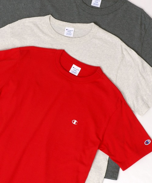 Champion(チャンピオン)の「Champion/チャンピオン ロゴワッペン ワンポイント刺繍 半袖Tシャツ(Tシャツ/カットソー・メンズ・レッド/ホワイト/ピンク/ブラック/ネイビー/ダークグリーン/グレー/イエロー/ロイヤルブルー/チャコール/ミント/オートミール/ブラウン/レンガ/レモンイエロー/アクア/バイオレット/ライム・M/L/XL/S)」の17枚目の写真