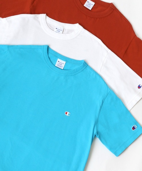 Champion(チャンピオン)の「Champion/チャンピオン ロゴワッペン ワンポイント刺繍 半袖Tシャツ(Tシャツ/カットソー・メンズ・レッド/ホワイト/ピンク/ブラック/ネイビー/ダークグリーン/グレー/イエロー/ロイヤルブルー/チャコール/ミント/オートミール/ブラウン/レンガ/レモンイエロー/アクア/バイオレット/ライム・M/L/XL/S)」の12枚目の写真