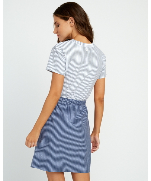 RVCA(ルーカ)の「RVCA レディース FADE OUT DRESS ワンピース/ルーカ ストライプ(ワンピース・レディース・インディゴブルー・SMALL/X-SMALL)」の3枚目の写真