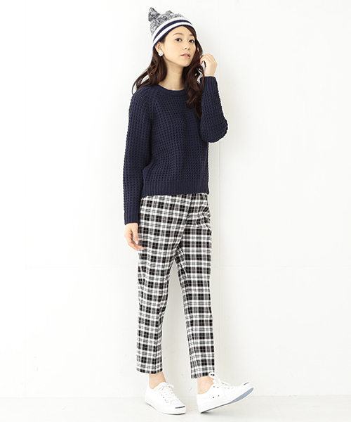 Ray BEAMS（レイビームス）の「BERNSTOCK SPEIRS / ツイード リボン ニットキャップ（ニットキャップ/ビーニー・レディース・ネイビー・ONE SIZE）」の10枚目の写真