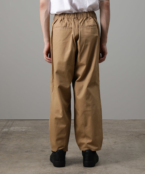 JUNRED(ジュンレッド)の「インタックバルーンパンツ(その他パンツ・メンズ・ベージュ/ブラック・S/M/L)」の6枚目の写真