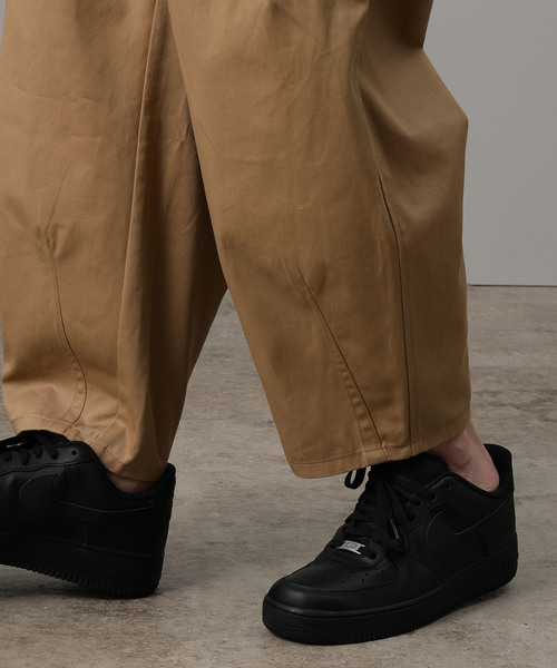 JUNRED(ジュンレッド)の「インタックバルーンパンツ(その他パンツ・メンズ・ベージュ/ブラック・S/M/L)」の11枚目の写真