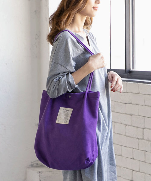 KOBE LETTUCE（コウベレタス）の「フェイクスエードトートバッグ（トートバッグ・レディース・ブラック/パープル/グレー/レオパード・FREE）」の4枚目の写真