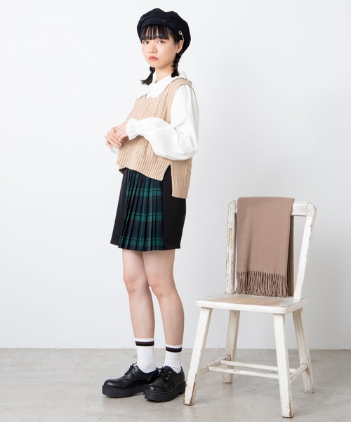 WEGO(ウィゴー)の「WEGO/カラーケーブルニットベスト(ベスト・レディース・ベージュ/グリーン/アイボリー/ライトブラウン/ベージュ系その他/グリーン系その他/ライトパープル・FREE)」の14枚目の写真