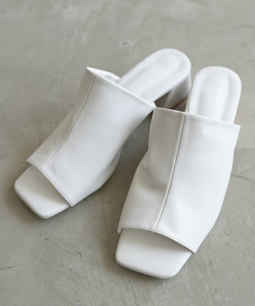 Aunt Marie's（アントマリーズ）の「AUNT MARIE'S フェイクレザースクエアサンダル（サンダル・レディース・ブラック/ブラウン/アイボリー・SMALL/MEDIUM/LARGE）」の15枚目の写真