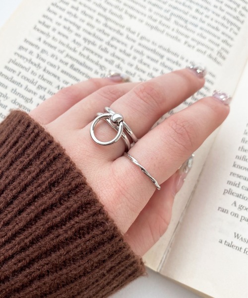 PairPair(ペアペア)の「2セットデザインリング(AR)(リング・レディース・シルバー系その他/シルバー系その他2/ゴールド系その他/シルバー系その他3/ゴールド系その他2/ゴールド/ゴールド系その他3/シルバー/ゴールド系その他4/シルバー系その他4/ゴールド系その他5/シルバー系その他5・FREE)」の5枚目の写真