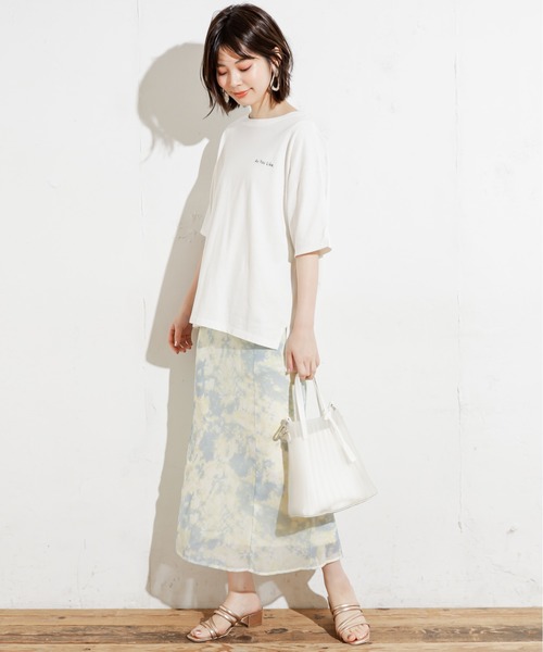 natural couture(ナチュラルクチュール)の「タイダイシアースカート(スカート・レディース・パープル/イエロー/グリーン・FREE)」の5枚目の写真