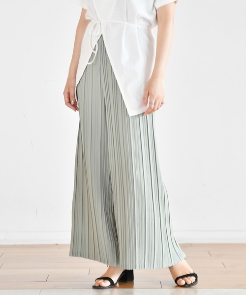 Ambre Neige（アンブルネージュ）の「プリーツワイドパンツ／【WEB/EC限定商品】（その他パンツ・レディース・ブラック/グレー/グリーン系その他/ブラウン・FREE）」の4枚目の写真