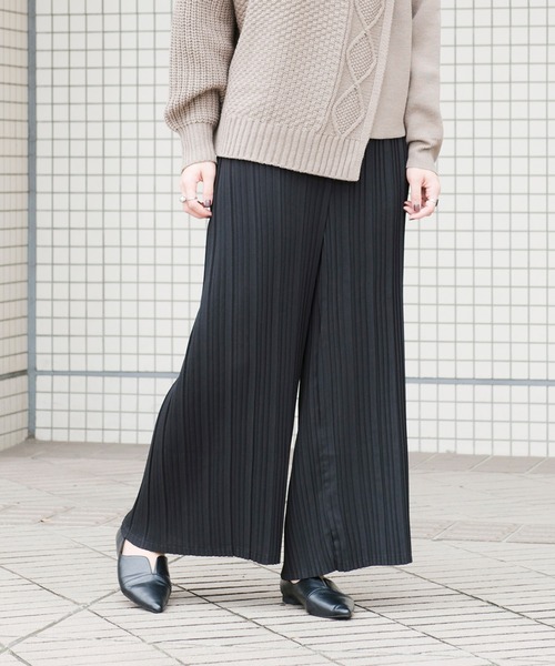 Ambre Neige（アンブルネージュ）の「プリーツワイドパンツ／【WEB/EC限定商品】（その他パンツ・レディース・ブラック/グレー/グリーン系その他/ブラウン・FREE）」の16枚目の写真