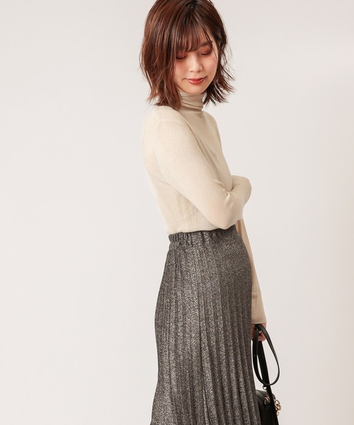 natural couture（ナチュラルクチュール）の「シアータートルニット（ニット/セーター・レディース・ブラック/ベージュ/ブラウン/オフホワイト/モカ・FREE）」の14枚目の写真