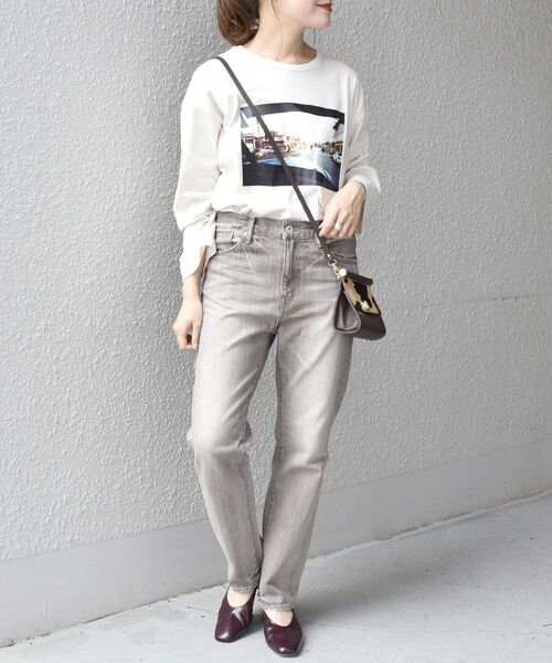 SHIPS（シップス）の「【WEB限定/SHIPS別注】ANNA MAGAGIZE×FRUIT OF THE LOOM:フォトロンTEE◇（Tシャツ/カットソー・レディース・ホワイト/ブラック/オリーブ/マスタード/ホワイト系その他/ブラック系その他・38/36）」の8枚目の写真