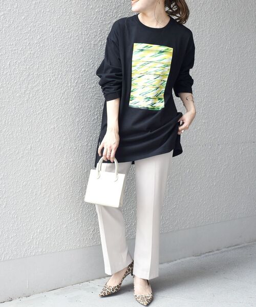 SHIPS（シップス）の「【WEB限定/SHIPS別注】ANNA MAGAGIZE×FRUIT OF THE LOOM:フォトロンTEE◇（Tシャツ/カットソー・レディース・ホワイト/ブラック/オリーブ/マスタード/ホワイト系その他/ブラック系その他・38/36）」の16枚目の写真