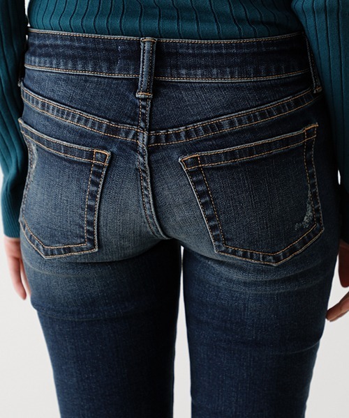 AZUL by moussy(アズールバイマウジー)の「REPAIR DENIM SKINNY/リペアデニムスキニー(デニムパンツ・レディース・ブラック/ブルー/ダークブルー・MEDIUM/X-LARGE/XX-SMALL/LARGE/SMALL/X-SMALL)」の21枚目の写真