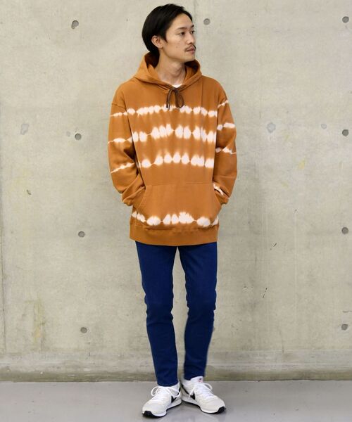 SHIPS（シップス）の「【WEB限定】SHIPS: イージー ストレッチ デニム テーパード スキニー パンツ（デニムパンツ・メンズ・ネイビー/ロイヤルブルー・SMALL/MEDIUM/LARGE/X-LARGE）」の3枚目の写真