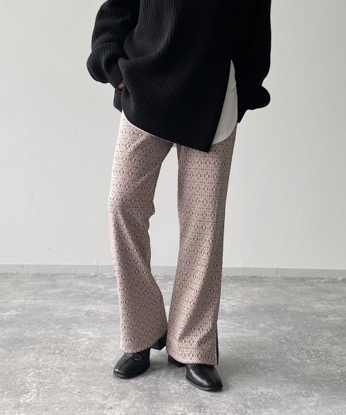 PAGEBOY（ページボーイ）の「キカガラジャガードカットパンツ(フレアパンツ)（その他パンツ・レディース・グレイッシュベージュ/ブラック・FREE）」の5枚目の写真