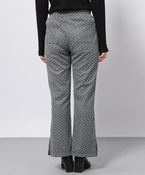 PAGEBOY（ページボーイ）の「キカガラジャガードカットパンツ(フレアパンツ)（その他パンツ・レディース・グレイッシュベージュ/ブラック・FREE）」の13枚目の写真