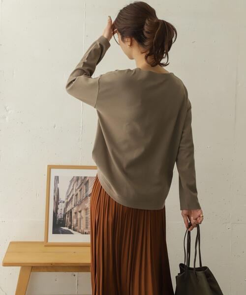 URBAN RESEARCH DOORS(アーバンリサーチドアーズ)の「起毛スムースワイドプルオーバー(Tシャツ/カットソー・レディース・オフホワイト/ブラック/グリーン系その他・ONE)」の13枚目の写真