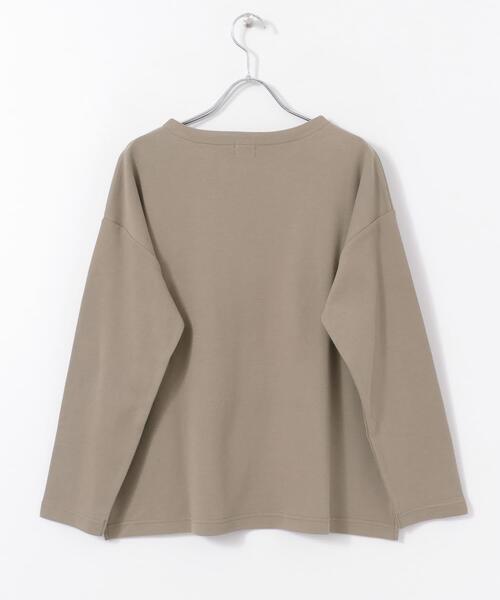URBAN RESEARCH DOORS(アーバンリサーチドアーズ)の「起毛スムースワイドプルオーバー(Tシャツ/カットソー・レディース・オフホワイト/ブラック/グリーン系その他・ONE)」の17枚目の写真
