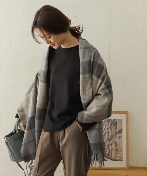 URBAN RESEARCH DOORS(アーバンリサーチドアーズ)の「起毛スムースワイドプルオーバー(Tシャツ/カットソー・レディース・オフホワイト/ブラック/グリーン系その他・ONE)」の21枚目の写真