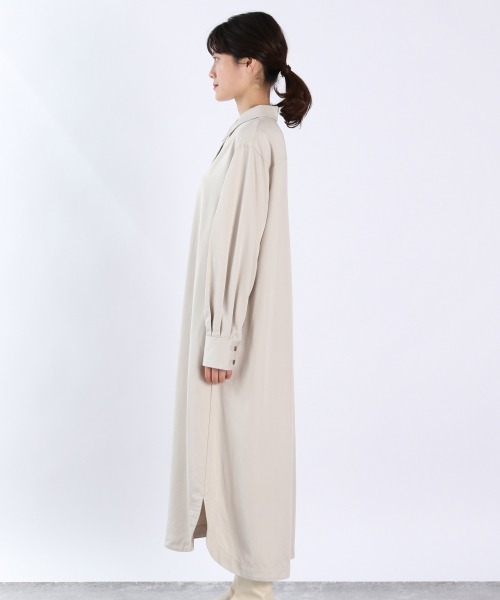LOWRYS FARM（ローリーズファーム）の「サイドスリットシャツワンピース  927414（ワンピース・レディース・チャコールグレー/グリーン/アイボリー・FREE）」の6枚目の写真