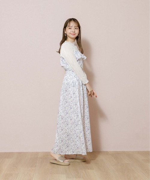 flower（フラワー）の「フローイングキャミワンピース（ワンピース・レディース・ホワイト/ブラック・FREE）」の21枚目の写真