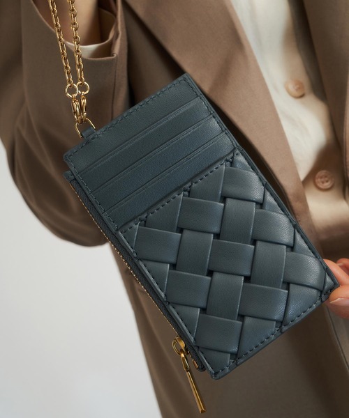 CHARLES & KEITH（チャールズ & キース）の「ウーブン マルチ