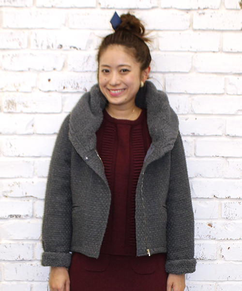 mystic（ミスティック）の「フードボアショートコート（その他アウター・レディース・ブラック/チャコールグレー/キャメル・FREE）」の2枚目の写真