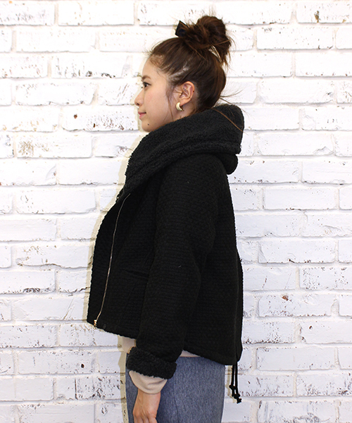 mystic（ミスティック）の「フードボアショートコート（その他アウター・レディース・ブラック/チャコールグレー/キャメル・FREE）」の7枚目の写真