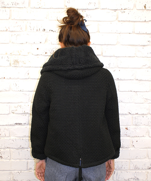 mystic（ミスティック）の「フードボアショートコート（その他アウター・レディース・ブラック/チャコールグレー/キャメル・FREE）」の8枚目の写真